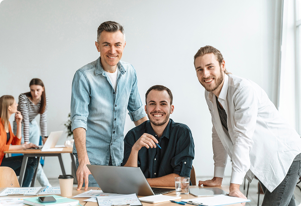 businesspeople-meeting-office-working